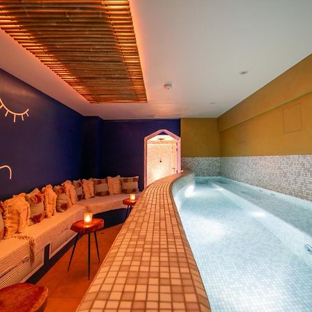 La Finca Hotel & Spa Париж Экстерьер фото